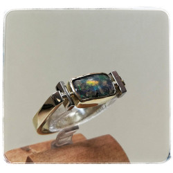 Gelbgold-Ring mit Opal